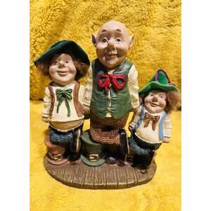 Leprechaun's 3 Men w/ Hats By Nantucket St patricks Day Decor Vintage Figurine